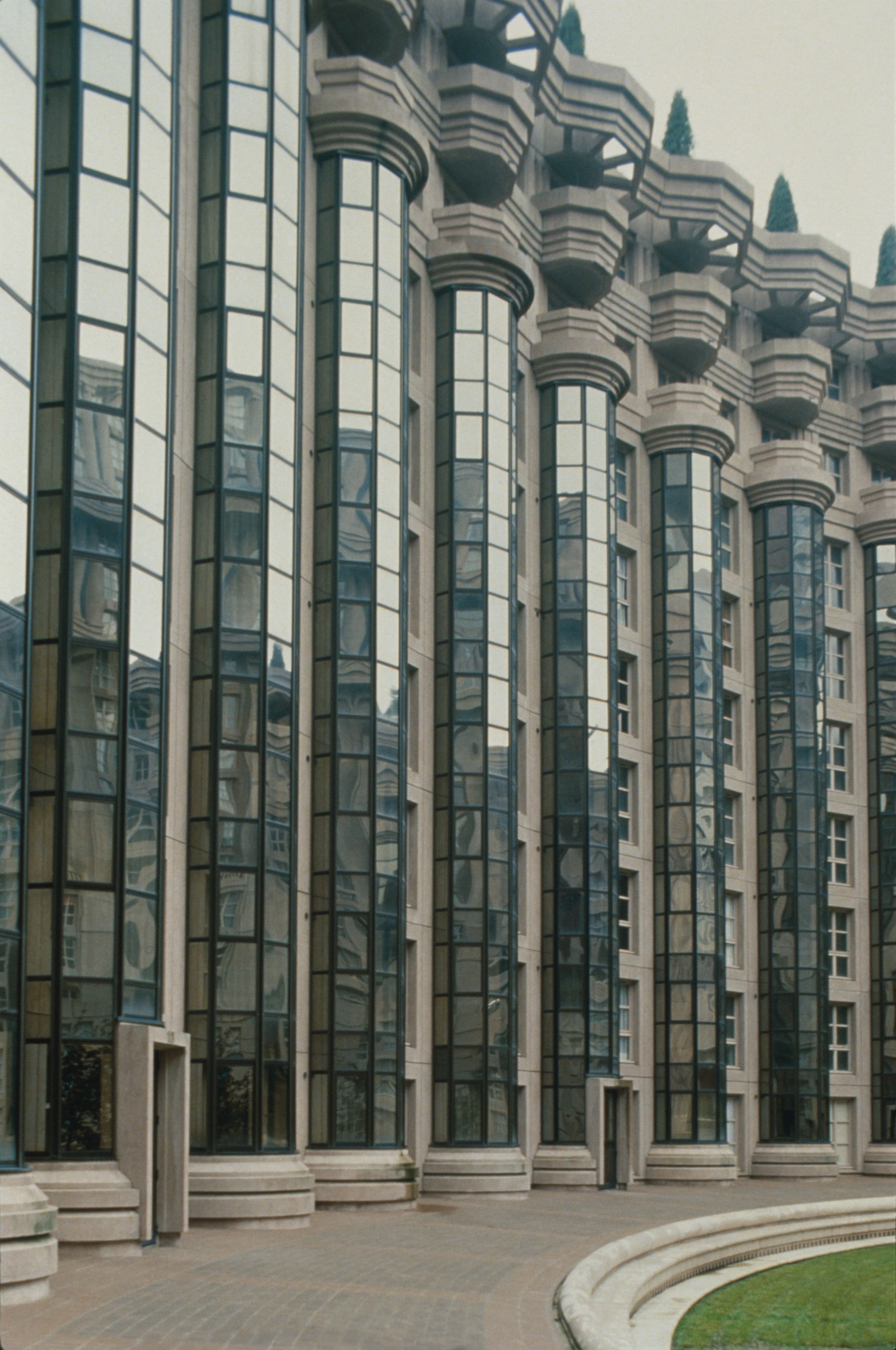 Bofill Taller De Arquitectura Studio Abraxas Image 31