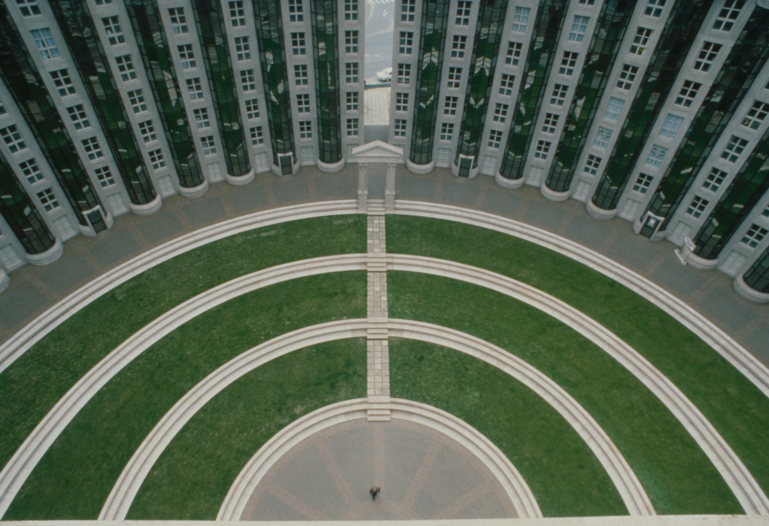 Bofill Taller De Arquitectura Studio Abraxas Image 18