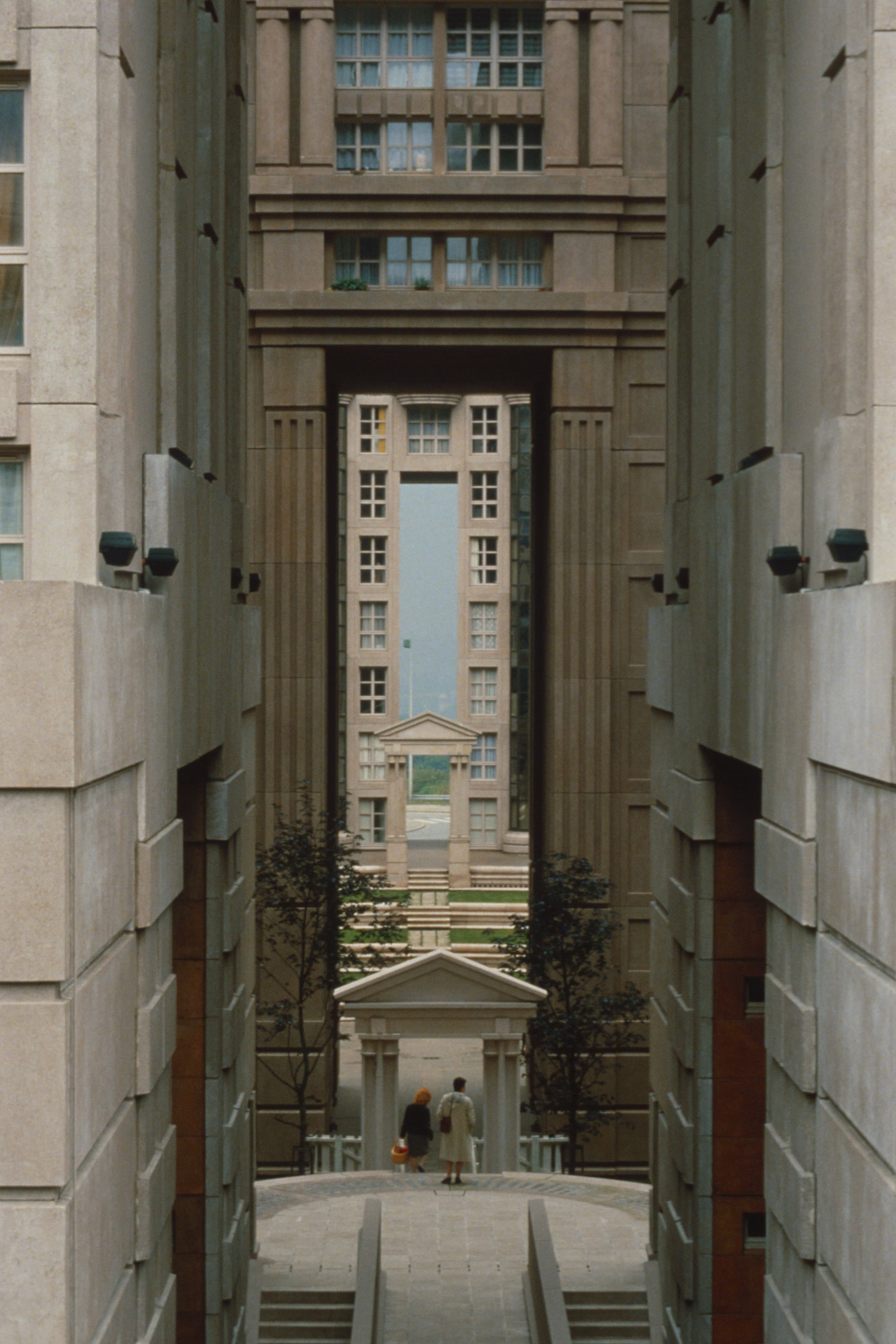 Bofill Taller De Arquitectura Studio Abraxas Image 14