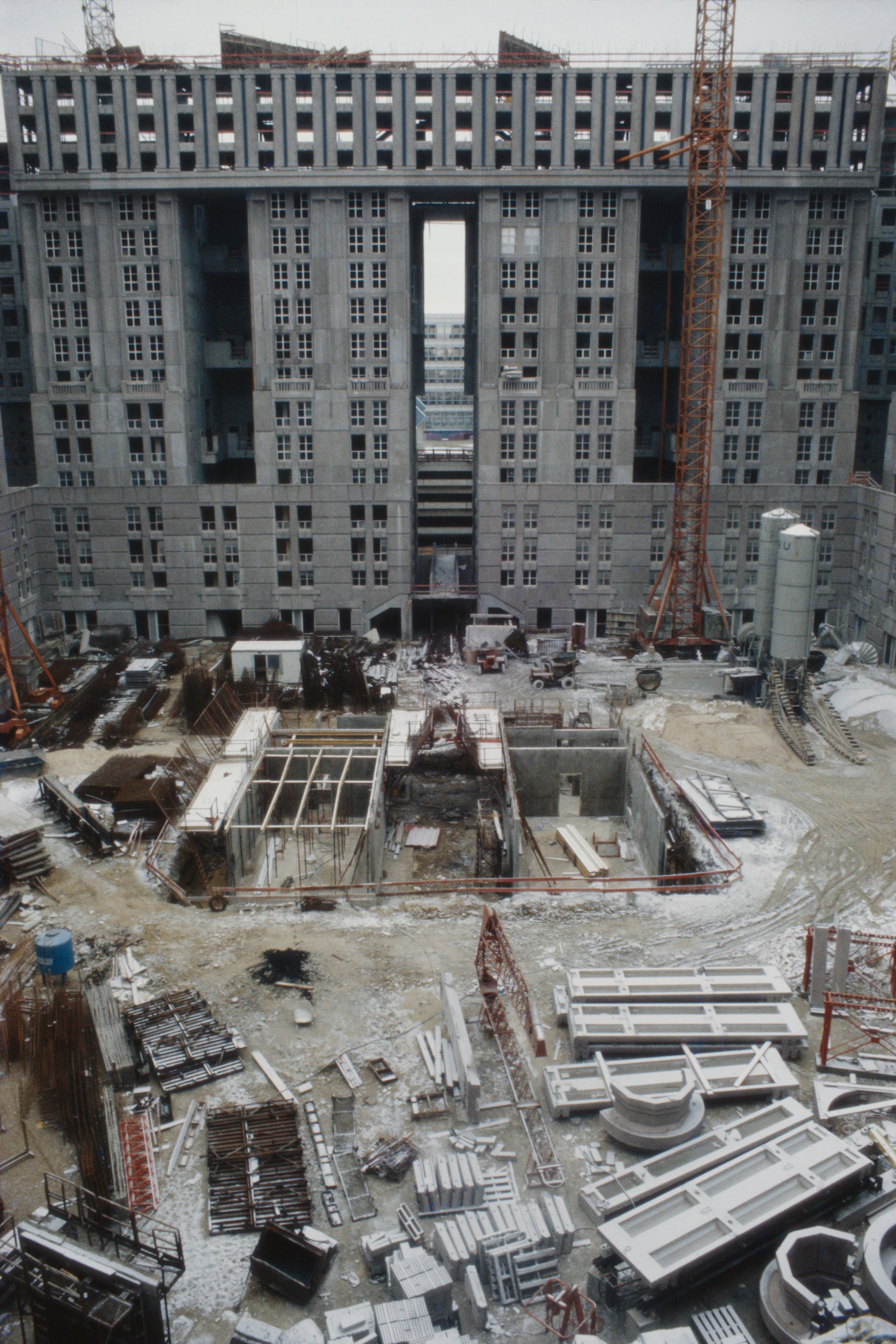 Bofill Taller De Arquitectura Studio Abraxas Image 13