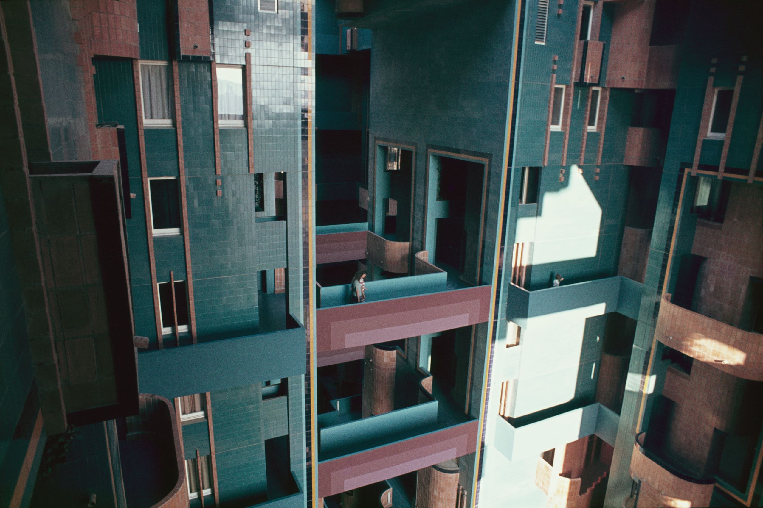 Bofill Taller De Arquitectura 1975 Walden 7 Barcelona Image 23